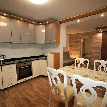 Ludvika Elegance Apartment Λιέπαγια Εξωτερικό φωτογραφία